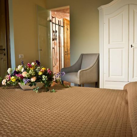 Suite Accommodation Мастиано Номер фото